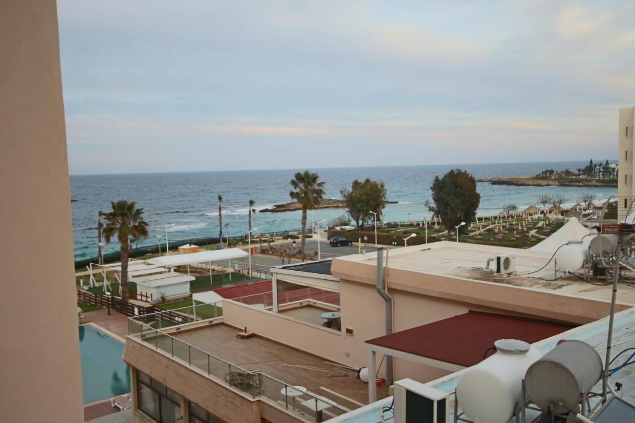 Fig Tree Bay Apartments โปรทาราส ภายนอก รูปภาพ