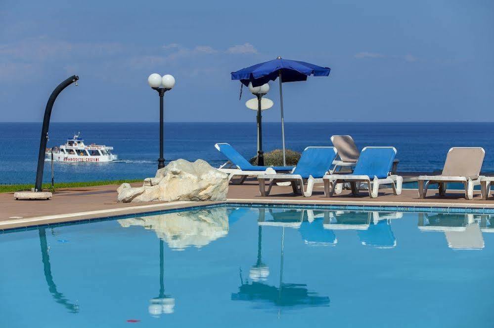 Fig Tree Bay Apartments โปรทาราส ภายนอก รูปภาพ