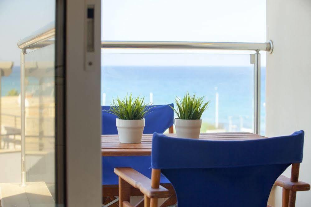 Fig Tree Bay Apartments โปรทาราส ภายนอก รูปภาพ